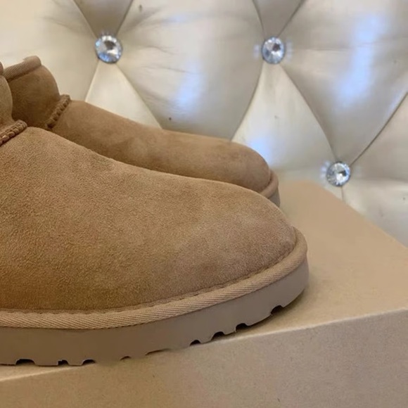 💙✨New ugg Classic Super Mini Chestnut Suede boots for Women's💕 - Picture 4 of 6